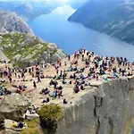 A Place To Stavanger, 3 Stavanger